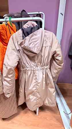 Верхняя одежда на девочку Донецк