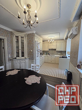 3-х ком. квартира 109 м2 в самом центре Ворошиловского р-на на б. Пушкина Донецк - изображение 1