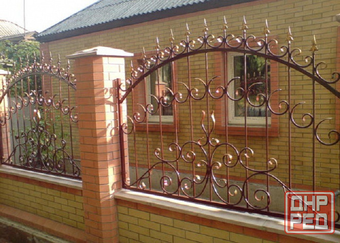 Изготовим Ограды на кладбище, решетки на окна, козырьки над дверями. Донецк - изображение 6