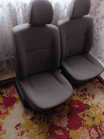 Передние сиденья Renault Logan 1 Донецк