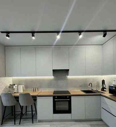 Сдается светлая, просторная однокомнатная квартира в Ворошиловском районе. Донецк