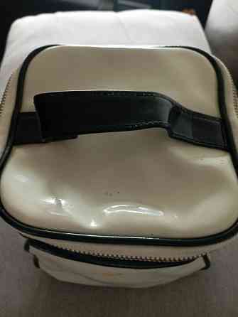 Сумочка -саквояж,для косметики Макеевка