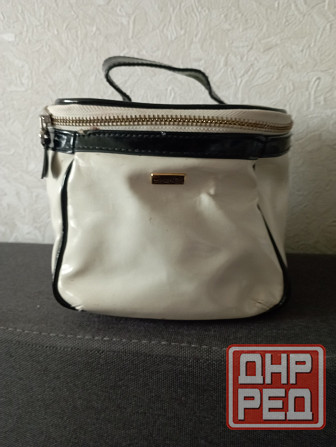 Сумочка -саквояж,для косметики Макеевка - изображение 1