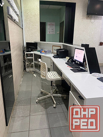 Стойка ресепшен с панелью на стене Донецк - изображение 2