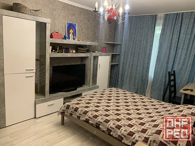 Сдаю 1 комнатную квартиру в Ворошиловском районе Донецк - изображение 1