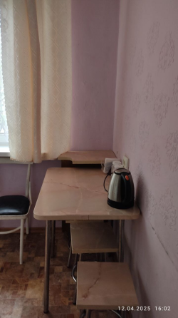Сдам 1к кв по б. Шевченко. Обжора. Калининский район. Вся мебель и техника. Есть вай-фай роутер.ан Донецк