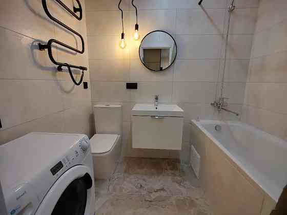 Сдам Евро 2к квартира в Калининском возле Мед. института (за магазином Молоко) Донецк