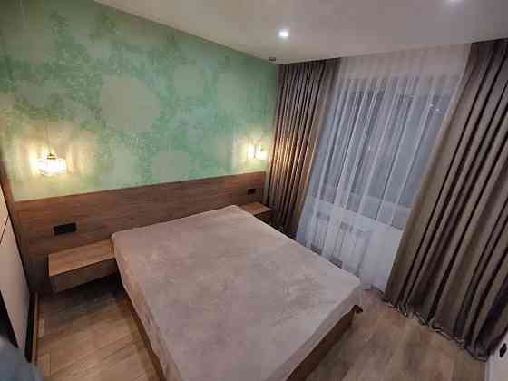 Сдам Евро 2к квартира в Калининском возле Мед. института (за магазином Молоко) Донецк