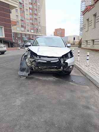 Продаю Honda CR-V 2.4 (2013 год) Донецк