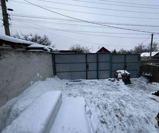 Продам 2 дома фактически на одном участке (84 м2 и 77 м2) в районе Жд вокзала Донецк