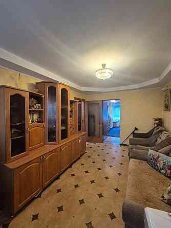 Продам 3-к.кв. Пл. Бакинских комиссаров Донецк