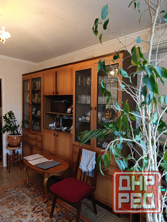 Продам 2х ком. квартиру 2/9, 48 м2. Щетинина 21. Пролетарский район. Донецк - изображение 2