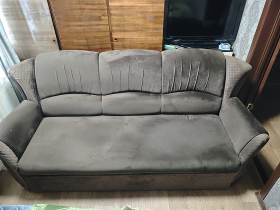 Продам диван Донецк
