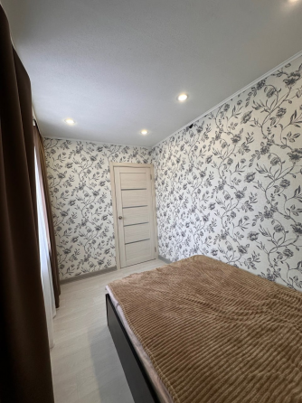 Сдаю двухкомнатную квартиру 45.0 м² Киевский район Донецк