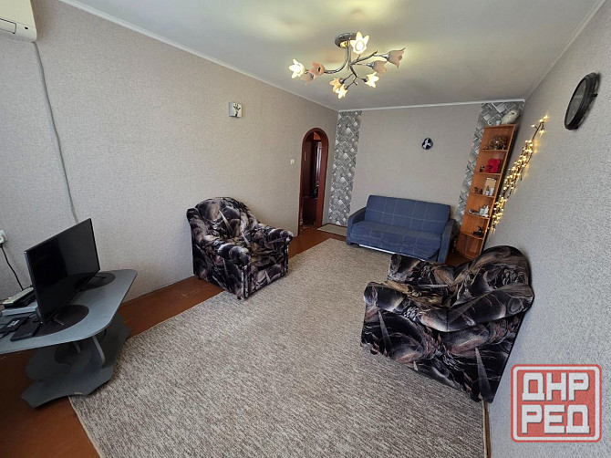 Продам 3х к.кв Ул.Зелинского район 1000мелочей Мариуполь - изображение 1