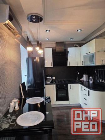 Продаю 1-комнатную квартиру в Киевском районе, ул. Университетская, Донецк Сити Донецк - изображение 1