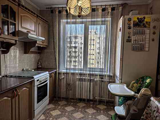 Продам 3к квартиру проспект Строителей кинотеатр Савона Терраспорт центр города Мариуполь Мариуполь