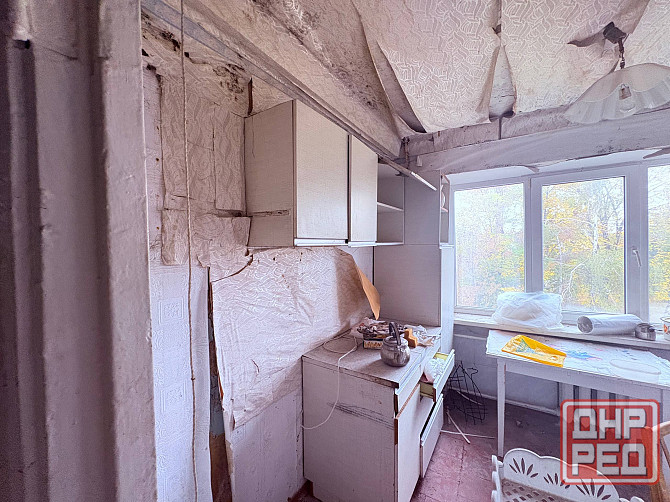 Продается 3 - х комнатная квартира, ул. Градостроителей мкр. Октябрьский Донецк - изображение 2