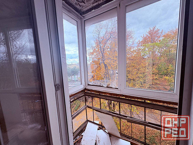 Продается 3 - х комнатная квартира, ул. Градостроителей мкр. Октябрьский Донецк - изображение 9