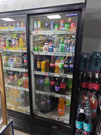 Холодильник для напитков двухдверный Макеевка