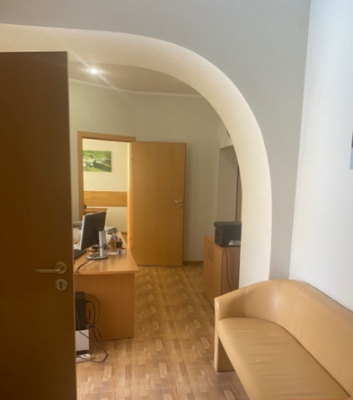 Продаётся Бизнес Центр , бульвар Шевченко Донецк