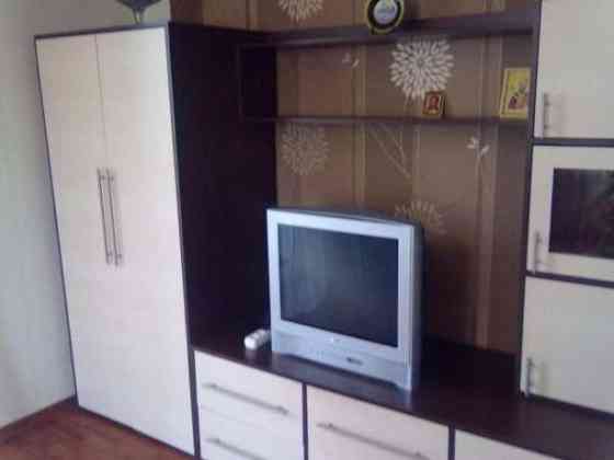 сдам 2-ком квартиру в пролетар. р-не, ул. коммунистическая евро,,есть все. Донецк