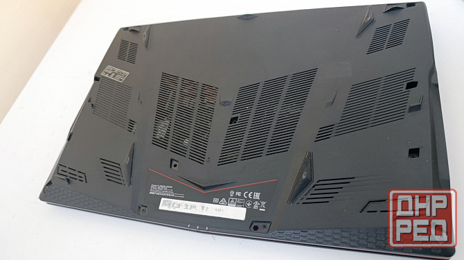 Игровой ноутбук MSI +20 игр 2 видеокарты Донецк - изображение 6