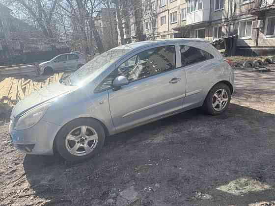 продам машину Opel Corsa Макеевка