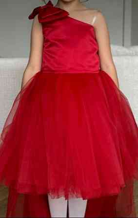 Платье со шлейфом нарядное выпускное вечернее Донецк