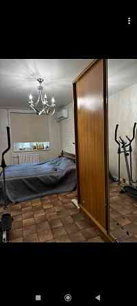 Продаётся 3-х комнатная квартира в Донецке, Ворошиловский район, бул Школьный. Донецк