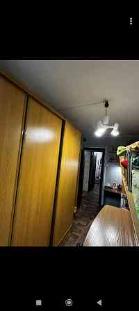 Продаётся 3-х комнатная квартира в Донецке, Ворошиловский район, бул Школьный. Донецк