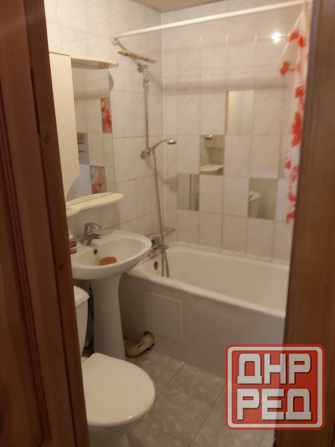 Сдаю однокомнатную квартиру 30 м² этаж 3/5. город Донецк, Куйбышевский район Донецк - изображение 5