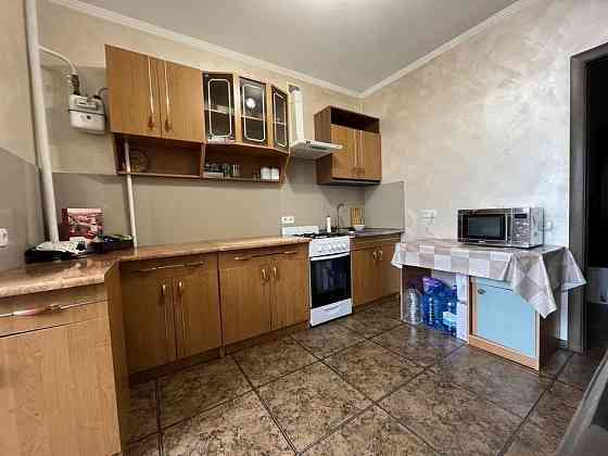 Сдам 2-комнатную квартиру в Ленинском районе, Цирк Космос Донецк