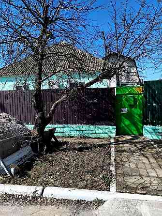 Продается хороший уютный дом в Левобережном районе по ул. Зои Космодемьянской. Мариуполь