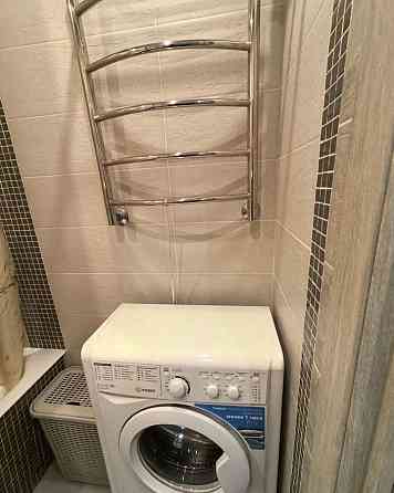 Сдаю однокомнатную квартиру 35.0 м² этаж 1/5 город Донецк, Калининский район Донецк