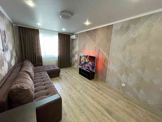 Сдаётся 2-х комнатная квартира 52.3м² в Ленинском районе, улица Кирова Донецк