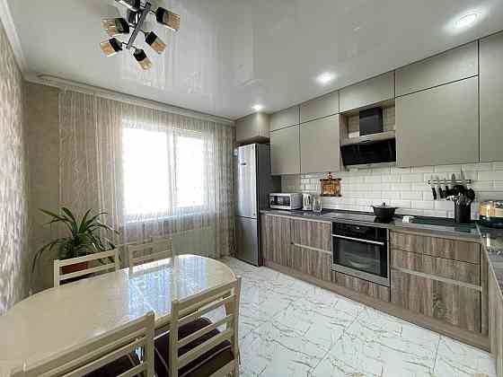 Сдаётся 2-х комнатная квартира 52.3м² в Ленинском районе, улица Кирова Донецк