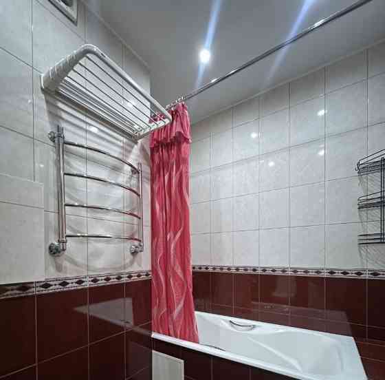 Сдаю двухкомнатную квартиру 65.0 м² этаж 10, город Донецк, Ворошиловский район Донецк