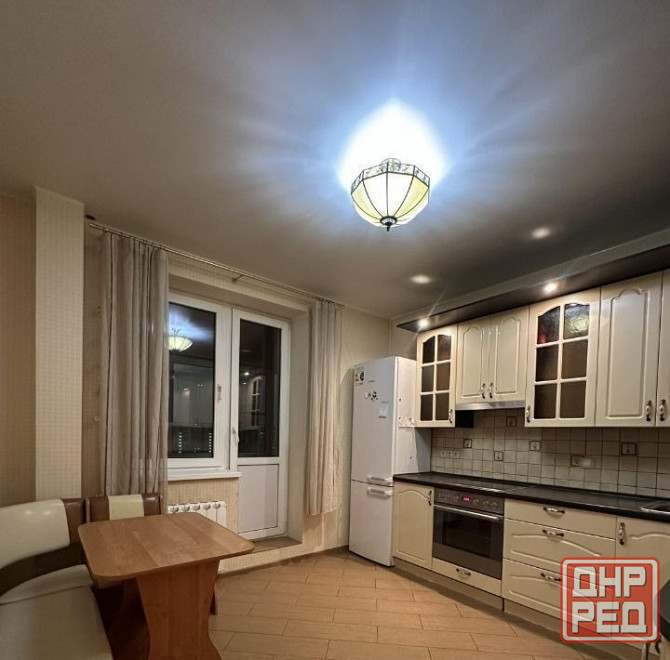 Сдаю двухкомнатную квартиру 65.0 м² этаж 10, город Донецк, Ворошиловский район Донецк - изображение 4