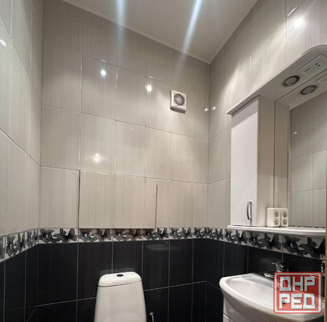 Сдаю двухкомнатную квартиру 65.0 м² этаж 10, город Донецк, Ворошиловский район Донецк - изображение 8