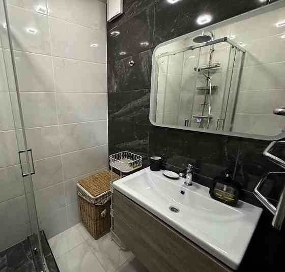 Сдается уютная однокомнатная квартира в Киевском районе. Ориентир Донецк Сити ул. Челюскинцев 269. Донецк