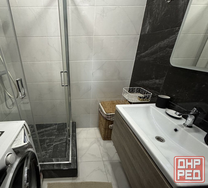 Сдается уютная однокомнатная квартира в Киевском районе. Ориентир Донецк Сити ул. Челюскинцев 269. Донецк - изображение 5