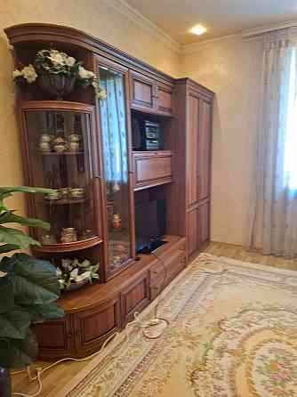 Продам 3х комнатную крупногабаритную квартиру в самом центре города . Донецк