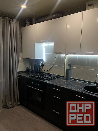 однокомнатная квартира в Калининском районе, ул. Марии Ульяновой между просп. Мира и бул. Шевченко Донецк - изображение 1