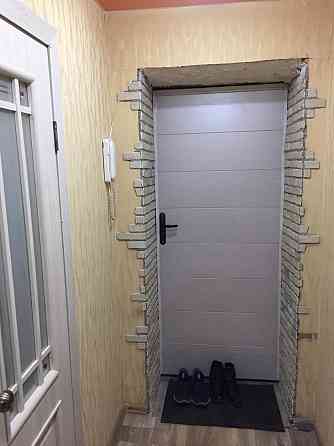 Сдаётся ухоженная студия. Находится в районе 20-ой больницы. Киевский район. Маяк. 2й этаж. Донецк