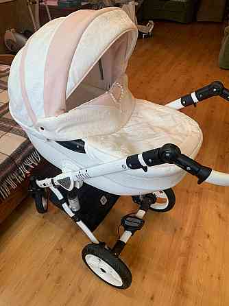 Коляска детская 3 в 1. Макеевка