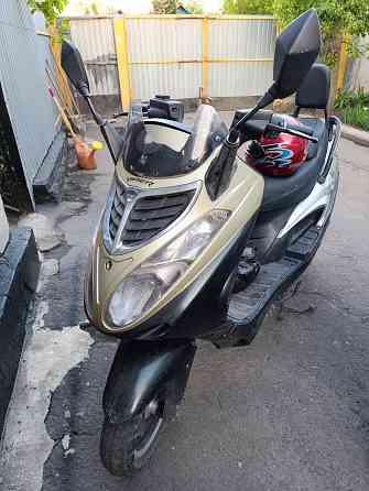 Продам скутер Макеевка