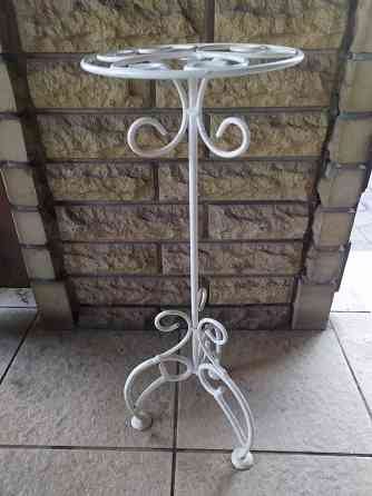 Подставка под цветы Макеевка