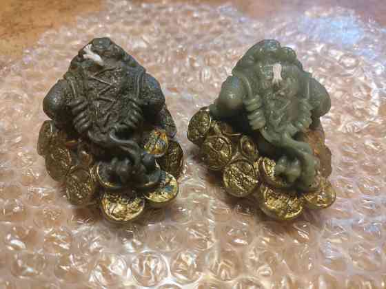 Свеча лягушка/жаба с монетками Донецк