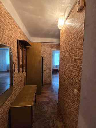 Продам 1 ком. Цирк ! Донецк